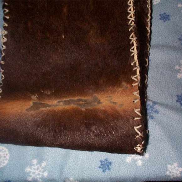 Handmade leather crossbody purse with fur - Picture 7 of 8